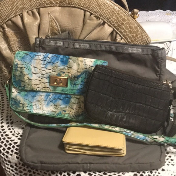 Hand bag bundle - Picture 7 of 7